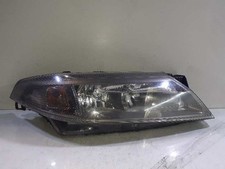8200002466 right headlight d'occasion  Expédié en Belgium