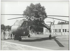 C7402 cargo helicopter for sale  Shipping to Ireland