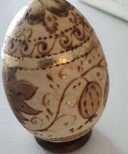 Joli oeuf decore d'occasion  Isle