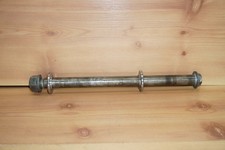 Eixo de roda traseira fabricante de equipamento original Honda CR250 CR 250 CR500 500 CR125 125 1985-86 42301-KA3-831 comprar usado  Enviando para Brazil