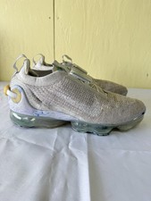 Size 9.5 nike for sale  San Jose
