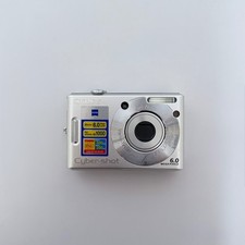 Fotocamera digitale sony usato  Spedire a Italy