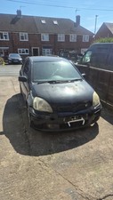 Toyota yaris breaking for sale  WORCESTER
