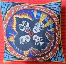 KISS - TRAVESSEIRO/ALMOFADA OFICIAL ROCK AND ROLL OVER - USADO, usado comprar usado  Enviando para Brazil