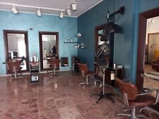 Arredamento parrucchiera ottim usato  Santhia