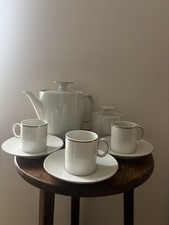 Service thé porcelaine d'occasion Service thé porcelaine d'occasion  Hermanville-sur-Mer