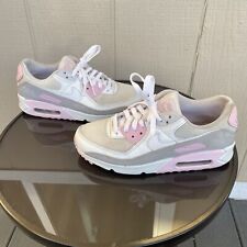 Tênis Nike Air Max 90 Lifestyle Feminino Usado FN7489-100 Tamanho 8.5 comprar usado  Enviando para Brazil