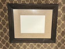 Moldura 21" x 25" - Abertura da janela fosca é 9" x 12" comprar usado Moldura 21" x 25" - Abertura da janela fosca é 9" x 12" comprar usado  Enviando para Brazil