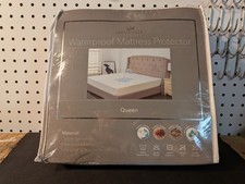 queen mattress protector for sale  Norwich
