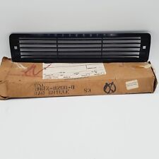 Grelha inferior do radiador Ford OEM 1978 1979 1980 Fiesta grade D8RZ-8200-B NOS comprar usado  Enviando para Brazil