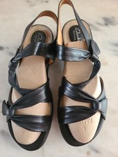 Clarks artisan black for sale  San Francisco