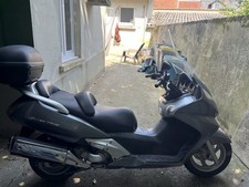 Honda silverwing 600 d'occasion  Beaurieux