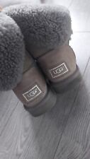 Ugg grau glitzerstein gebraucht kaufen  Freiberg am Neckar