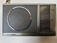 Radio transistor vintage d'occasion  Saint-Paterne-Racan