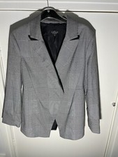 Ladies top shop for sale  LEEK