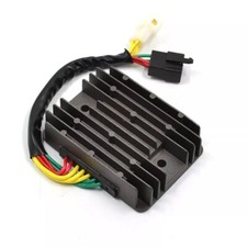regolatore tensione ducati 343880 usato regolatore tensione ducati 343880 usato Mazara del Vallo