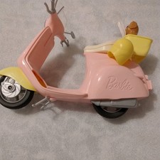 Barbie vespa scooter for sale Barbie vespa scooter for sale  LEIGHTON BUZZARD