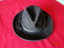 Tres ancien chapeau d'occasion  Voiron