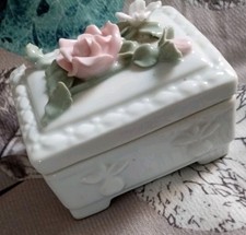 Boîte bijoux porcelaine d'occasion  Hirson