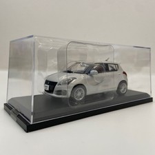 Hachette japanese famous d'occasion  Expédié en Belgium