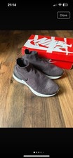 10.5 nike epic for sale  HYDE