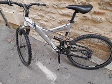 Vélo occasion decathlon d'occasion  Meynes