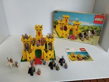 Lego chateau 375 d'occasion  Bessay-sur-Allier