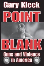 Point Blank: Guns and Violence in America comprar usado  Enviando para Brazil
