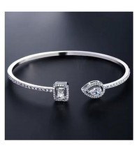 Armspange damen zirkonia gebraucht kaufen Armspange damen zirkonia gebraucht kaufen  Gersthofen