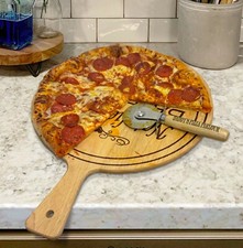 Madeira Personalizado Pizza Chop & Família servindo Cozinha Board Stick Figure Family comprar usado  Enviando para Brazil