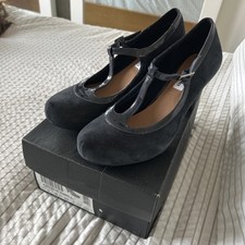 Clarks chorus thrill for sale  HOLYHEAD
