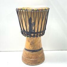 Tambor de madera de percusión africana Djembe clásico hecho a mano diseño tallado segunda mano  Embacar hacia Argentina