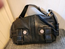 BOLSA DE OMBRO VINTAGE MICHAEL KORS COURO PEQUENA PRETA EXCELENTE ESTADO VINTAGE  comprar usado  Enviando para Brazil