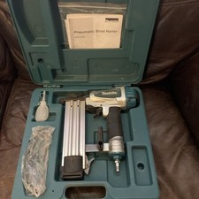 Makita af505 brad for sale  READING