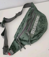 Sac ceinture supreme d'occasion  Expédié en France