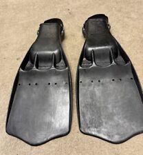Beuchat diving fins for sale  BARNSTAPLE