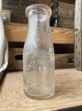 Third quart milk for sale  Oostburg