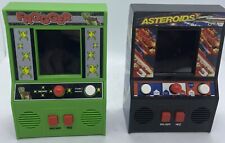 Mini jogo de arcade retrô Frogger & Astroids, Konami comprar usado  Enviando para Brazil