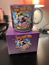 Caneca de café Disney vintage Mickey Mouse Brave Little Tailor comprar usado  Enviando para Brazil