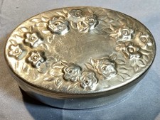 Scatolina con fiori usato Scatolina con fiori usato  Italia