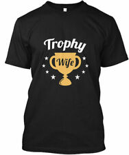 Trophy Wife Best Prize Alert - Camiseta comprar usado  Enviando para Brazil