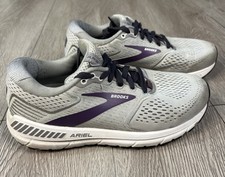 Brooks women ariel for sale  Tunkhannock
