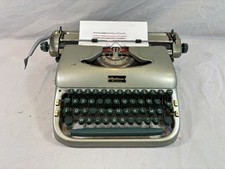 Optima green typewriter d'occasion  Expédié en Belgium