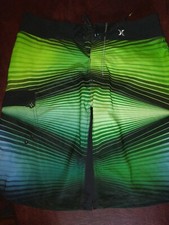 Bermuda de praia masculina HURLEY PHANTOM TAMANHO 29 verde praia surf geométrica comprar usado  Enviando para Brazil