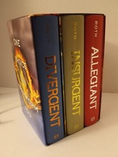 The Divergent Series Box Set comprar usado The Divergent Series Box Set comprar usado  Enviando para Brazil