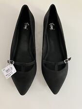 Fioni payless point for sale  Victor