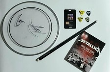PACOTE ASSINADO METALLICA CABEÇA DE BATERIA RARA + BAQUETA + DVD BANDA INTEIRA comprar usado  Enviando para Brazil