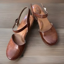 Boc born women for sale  Atascadero