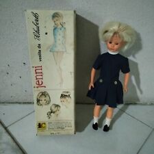 Bambola jenni vestita usato  Santa Maria Capua Vetere