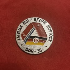 Vntage large badge for sale  RUGBY